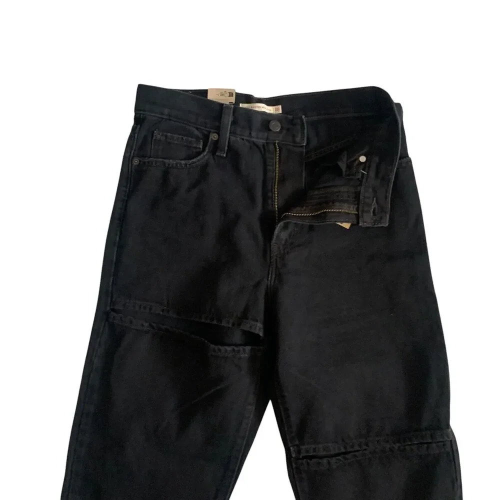 Levi's Women's Size 28x27 High Waisted Mom Denim Jeans Brand New